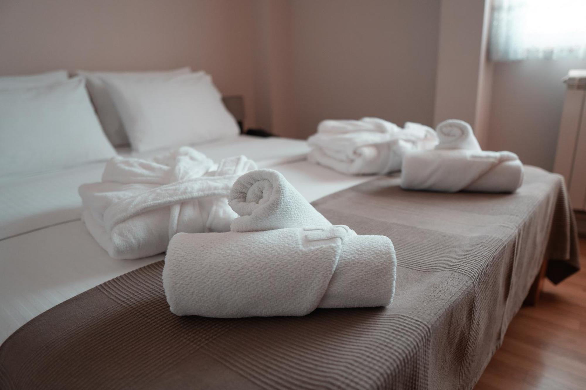 Hotel Topcider بلغراد المظهر الخارجي الصورة