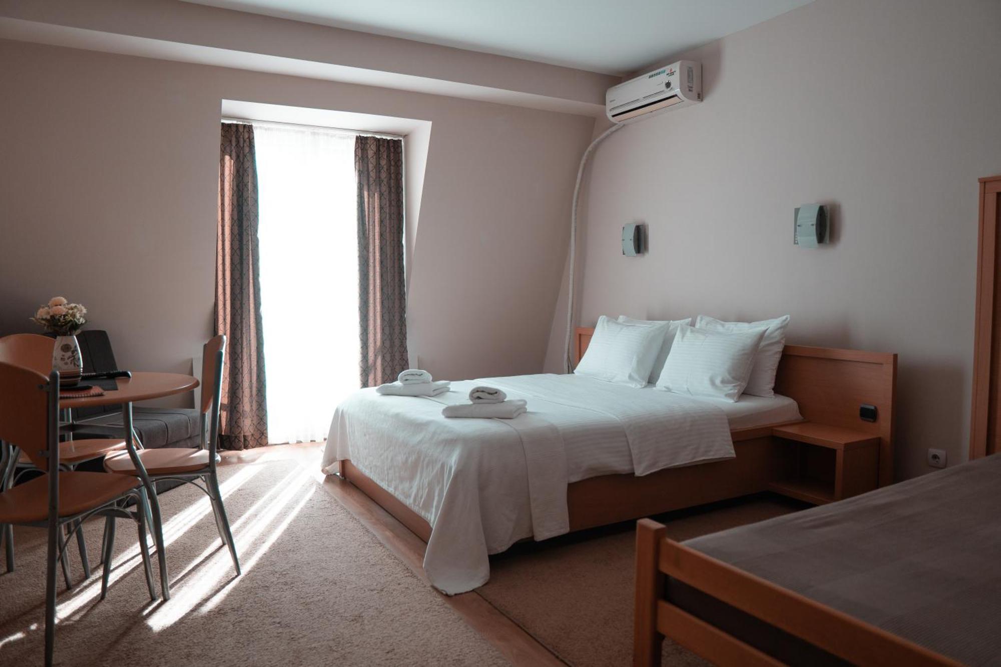 Hotel Topcider بلغراد المظهر الخارجي الصورة