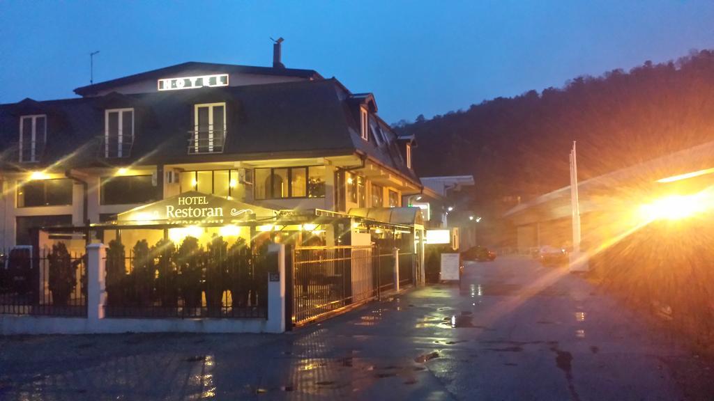 Hotel Topcider بلغراد المظهر الخارجي الصورة
